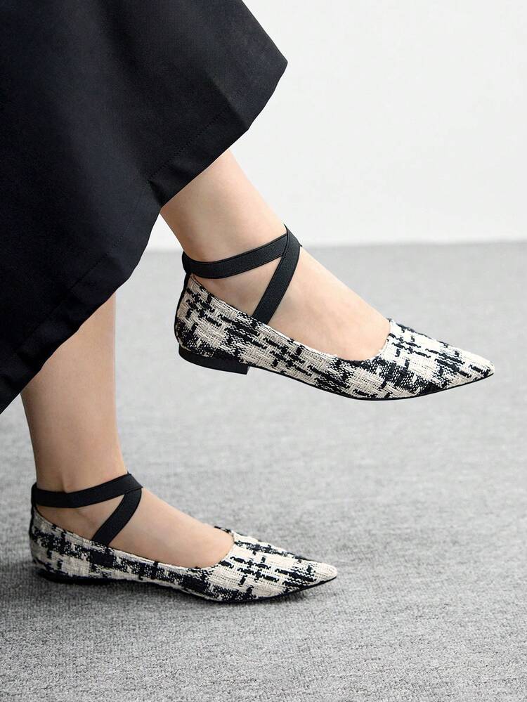 CUCCOO BIZCHIC 女性用シンプルエレガントポインテッドトゥ編み込みスリッポンフラット、低めブロックヒール、快適なクロスエラスティックバンド多用途ローファー