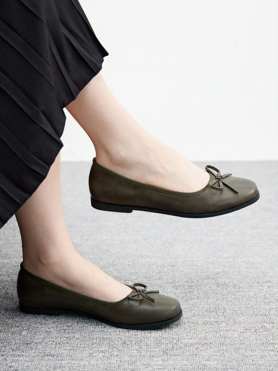 CUCCOO BIZCHIC Giày lười đế bệt thường ngày họa tiết nơ cho nữ - Màu Khaki - Xem 1