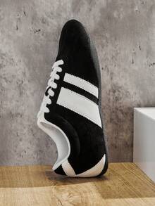 Solezae 女士超轻复古条纹黑白系带运动鞋，轻便时尚，日常必备。 - 黑色 - 查看 6