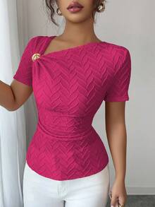 Elenzga 女士优雅不对称领口3D玫瑰金纽扣装饰短袖T恤 - 玫紅色 - 查看 4