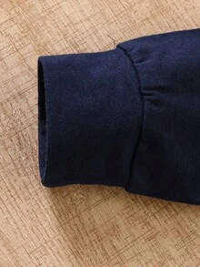 SHEIN Cô Gái Trẻ Slogan Và Kỳ lân in Áo chui đầu và quần thể thao - Màu xanh hải quân - Xem 4