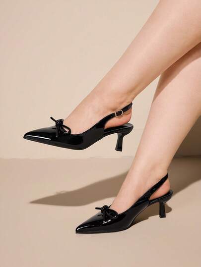 CUCCOO CURVES 女士尖头蝴蝶结装饰搭扣设计时尚宽楦高跟鞋