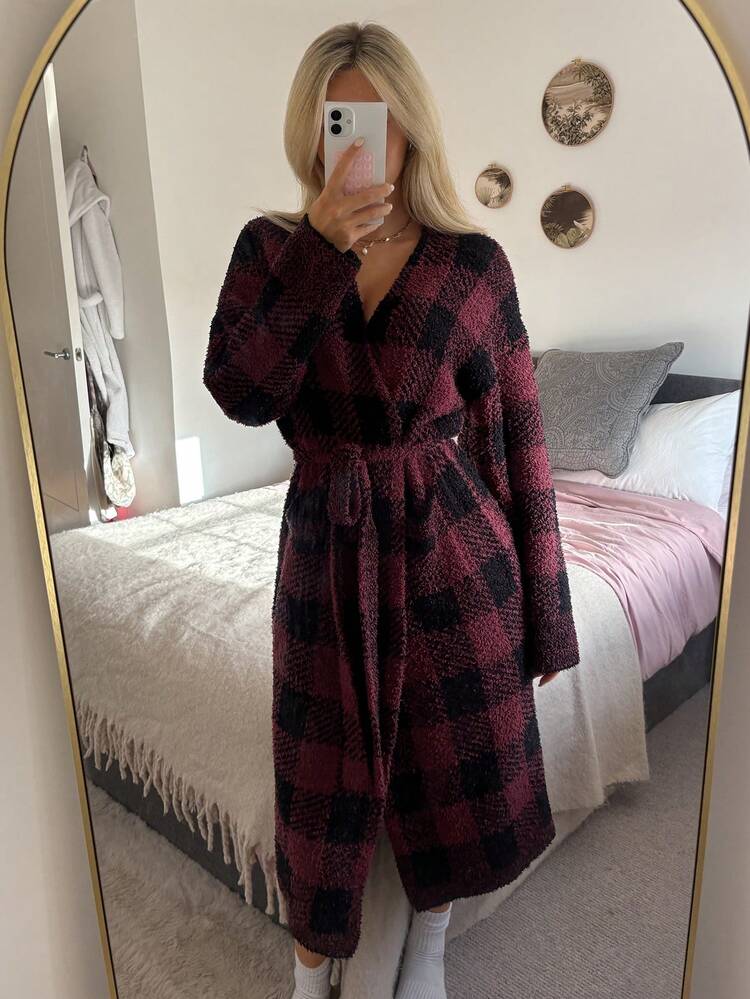 Women's Long Plaid Jacquard Knit Robe, Winter New Year