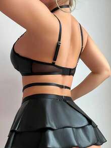 SHEIN 6 件套性感皮革颈链、文胸上衣、链条细节半身裙套装和渔网袜，适合外出穿着 - 黑色 - 查看 2