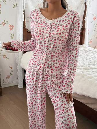 SHEIN 2pcs Romantic Floral Lace Trim Scoop Neck Top & Pants Pajama Set, Winter Clothes Strawberry Pajama Set Pajama Set With Lace Trim Pink Floral Pajama Set 2 Piece Pj Set Comfy Pajamas Set