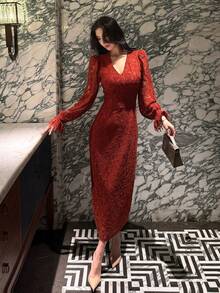 DAZY Damen Blumen-Spitze V-Ausschnitt Langarm figurbetonte elegante knielange Kleid - Braun - Übersicht 6