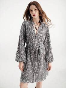 Aveloria Modichic New French Luxury Embroidered Ruffle V-Neck Belted Dress, Winter - Multicolor - View 7