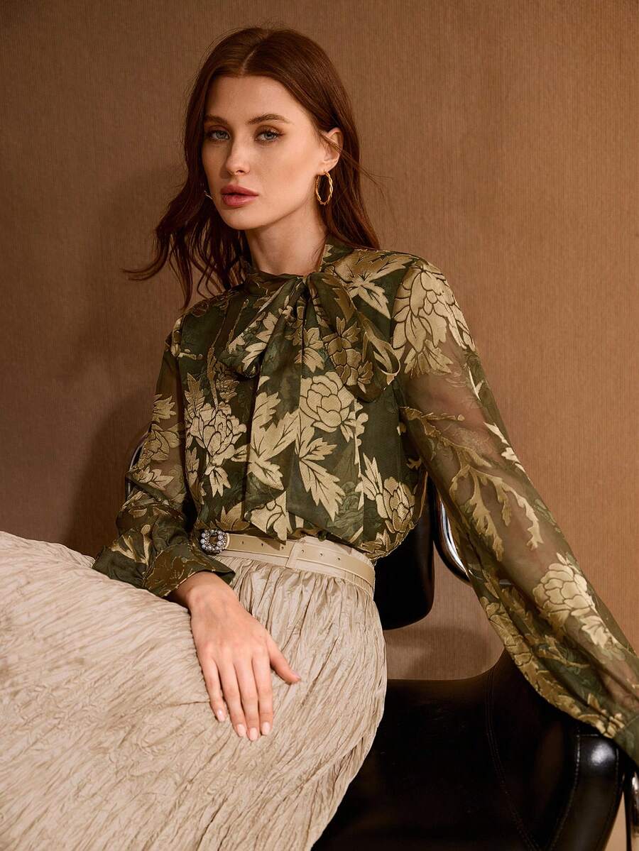 MOTF PREMIUM 真丝烧花面料系领灯笼袖薄纱衬衫，多色 - 彩色 - 查看 2