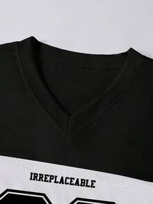 INAWLY 不可替代标语及23号印花V领宽松T恤，黑白撞色 - 彩色 - 查看 4