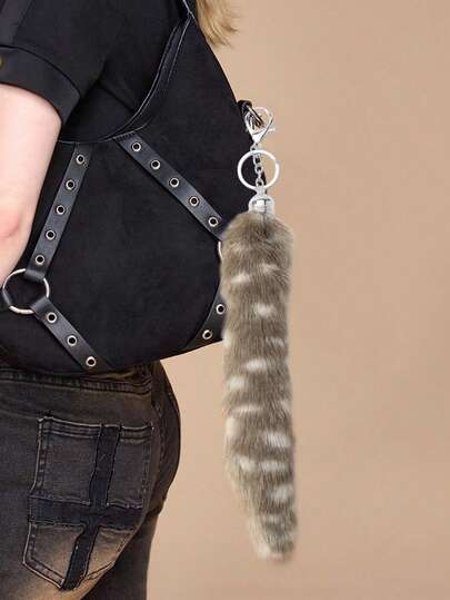 Goth 1pc Fashionable Vintage Style Elegant & Cute Faux Fur Brown Striped Realistic Fox Tail Keychain & Keyring, Accessory For Women, Suitable For Daily Use And Gifts