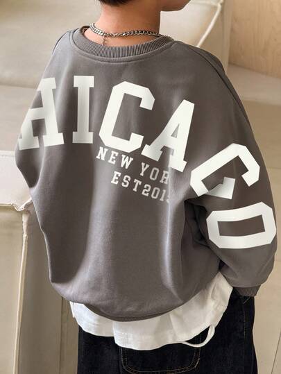 Cute & Versatile Casual Grey Letter Graphic Long Sleeve Sweatshirt For Young Boy