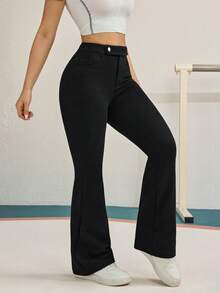 Flexra Women's Solid Color Pocket Flare Leg Elegant Fashion Jeans - Black - View 5