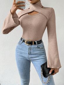RosyDaze Áo thun tay dài dáng rộng raglan cổ cao màu trơn, tay loe, bo gân, khoét lỗ - Lạc đà - Xem 4