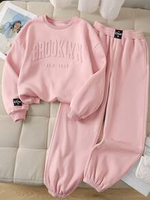 SHEIN Teen Girl Sweatshirt Co-Ord , Loose Casual Letter Embossed Patched Detail Letter Graphic Round Neck Pullover Sweatshirt And Sweatpants Sports 2pcs/Set Outfit - Pink - View 1