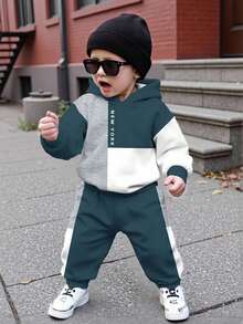 TaviRue مجموعة بلوزة هوديي كاجوال كلاسيكية عصرية بطبعات ملونة وقطع ملائمة للفتيان، مناسبة للخريف/الشتاء، قطعتان - متعدد الألوان - مشاهدة 2