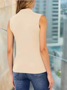 EMERY ROSE Women's Solid Color V-Neck Casual Tank Top, Suitable For Commuting - Apricot - View 2