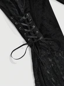 ROMWE Goth 女士复古哥特式神秘浪漫宫廷蕾丝拼接系带薄纱天鹅绒喇叭裤 - 黑色 - 查看 3