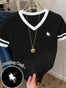 SHEIN 女士V领马匹标志印花圆领T恤图案T恤女式上衣 - 彩色 - 查看 1