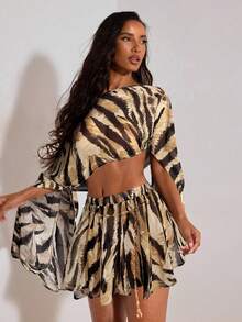 Opulessa Woven Printed Cropped Loose Shirt & Mini Skirt 2 Pieces Set For Women - Multicolor - View 5