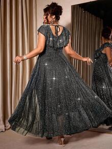 Cravure 永不过时的古灵精怪优雅系列（忧郁气质）（星期三美学）2025新款优雅荷叶袖连衣裙，适合返校、毕业典礼、假期、情人节、音乐节、母亲节、万圣节、感恩节、复活节、国庆节、晚会、约会、派对、婚礼、户外旅行等场合。 - 黑色 - 查看 2