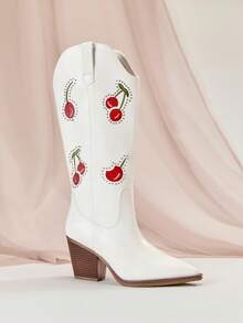 Solezae Botas occidentales de media pantorrilla con tacón grueso y bordado de cerezas para mujer - Blanco - Ver 3
