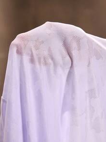 Powerista Camiseta deportiva con estampado de camuflaje cruzado con abertura trasera - Blanco - Ver 8