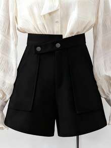 Airaco Pantalones cortos de pierna ancha con bolsillos y diseño de botón en la cintura para mujeres de talla grande - Negro - Ver 1