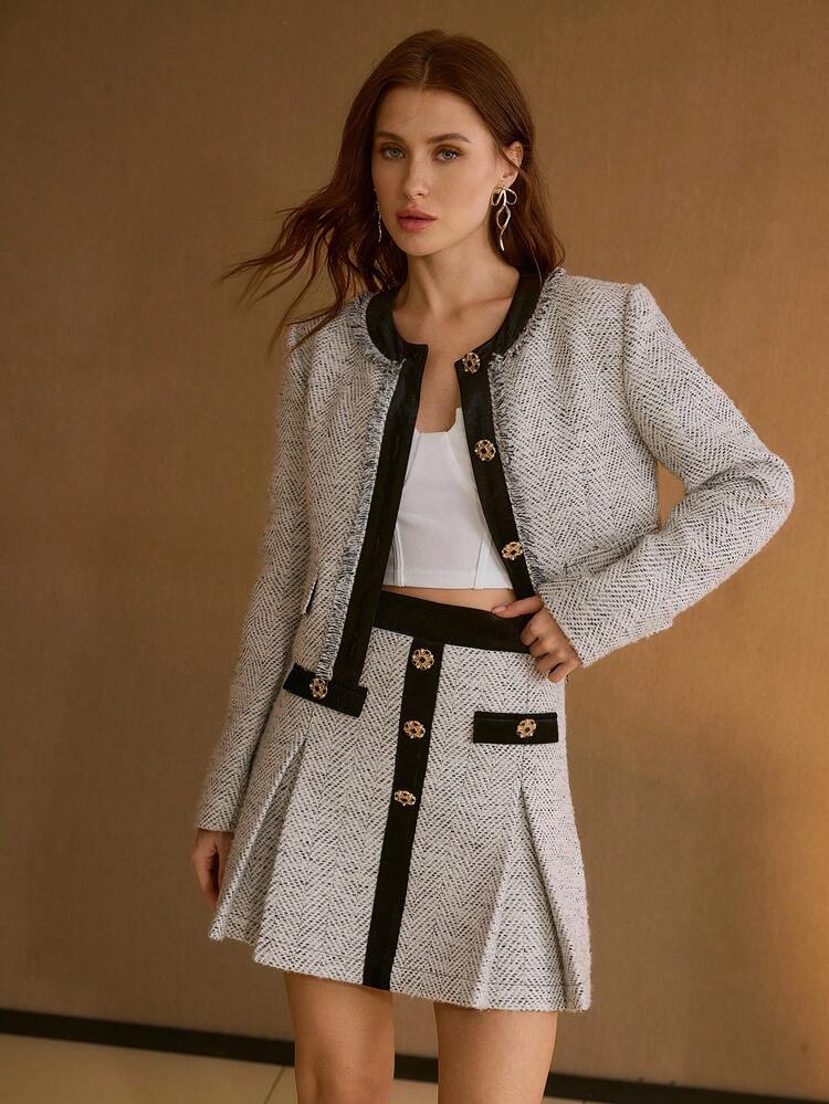 TWEED RAW EDGE TRIM FLAP DETAIL 2 IN 1 CROP OVERCOAT