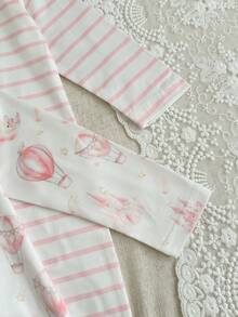SHEIN 2pcs/Set Baby Girls' Romper Outfits, Stripe Pattern Minimalist & Hot Air Balloon Print Adorable, Suitable For Home & Outings, Soft & Comfortable Fabric, Snap Front Closure Long Sleeve Design, Cuff Trim Casual Cute, Spring/Autumn