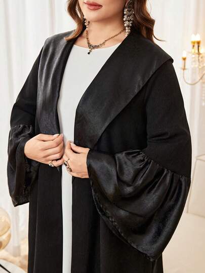 Al Najma 大码女士宽松优雅提花长袍，翻领长袖设计，适合秋冬季穿着。