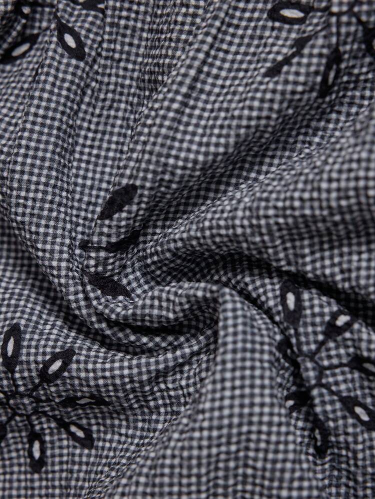 Elaquor Plus Size Women Floral Embroidery Contrast Lace V-Neck Long Sleeve Casual Blouse - Black - View 7