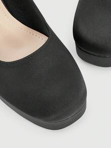 CUCCOO LuxiPop 女士时尚百搭优雅防水厚底高跟鞋，适合圣诞节、感恩节、新年派对、夜店装扮 - 黑色 - 查看 7