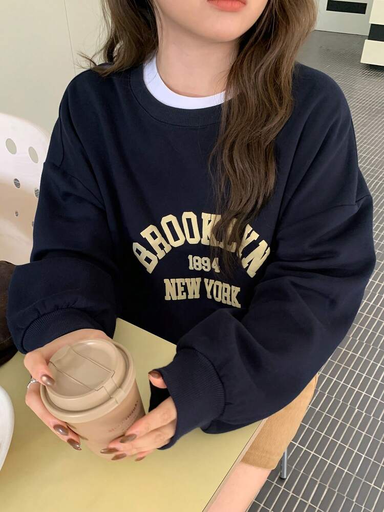 Dazy Plus Plus Size Letter Print Pattern Thermal Lined Crew Neck Casual Sweatshirt For Plus Size Women, Autumn/Winter