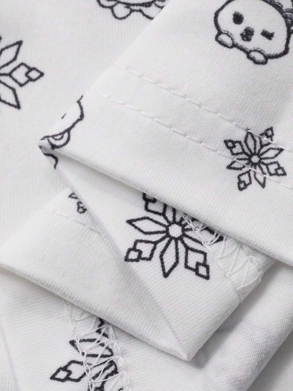 Cartoon Ditsy Floral Comfortable Knit Women Pajama Set