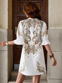 SHEIN Clasi 大码女士休闲宽松V领腰果印花度假连衣裙 - 彩色 - 查看 3