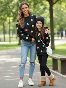 SHEIN LUNE Áo sweatshirt dài tay cổ tròn màu đen dáng rộng, thoải mái, ấm áp, phong cách retro, dễ thương, thích hợp cho gia đình/anh chị em/mặc đôi, in họa tiết hoa nhiều màu sắc, dành cho nữ, phù hợp cho mùa thu/đông. - Nhiều màu - Xem 6