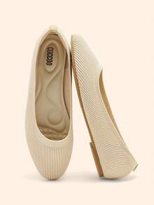 CUCCOO BASICS 女士尖头休闲日常百搭平底鞋 - 米色 - 查看 3