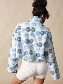 VARSIVA Jaket Bulu Domba Pendek Longgar Berkerah Tegak dengan Motif Bunga Blok Warna Biru Tiga Dimensi 3D - MultiWarna - View 7