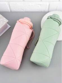 可折叠硅胶水瓶，旅行必备，轻巧便携，适合户外运动健身。