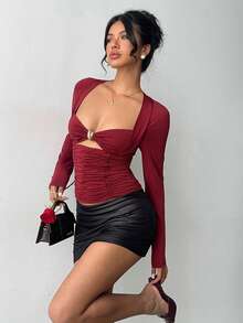 Aloruh Women's New Valentine's Day Red Romantic Date Night Party Elegant Alluring Sexy Fashionable Appealing Metal Buckle Decor Hollow Out Turtleneck Bodycon Long Sleeve T-Shirt - Burgundy - View 4