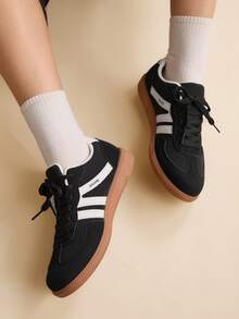 CUCCOO EASI 女士休闲百搭简约通勤鞋 - 黑色 - 查看 10