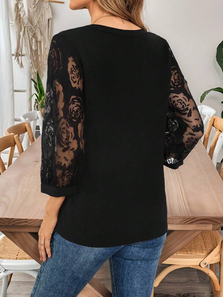 Women Floral Patchwork Lace Cuff V-Neck 3/4 Sleeve Blouse
