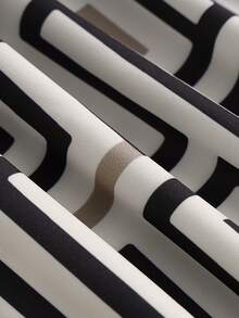 GlowEve 时尚新款收腰喇叭下摆针织印花撞色高端优雅女士圆领金属纽扣装饰短袖迷你连衣裙 - 彩色 - 查看 7