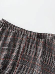 GlowEve CURVE 大码女士优雅休闲格子A字裙，秋冬款 - 摩卡棕 - 查看 8