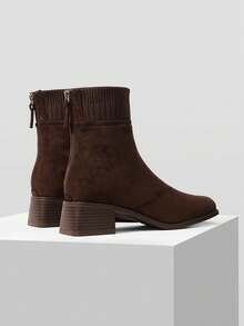 Mnmlis 时尚踝靴 | 弹力针织靴口 | 粗跟设计 | 棕色绒面革 | 2 双鞋，奢华仿皮材质 - 棕色 - 查看 10