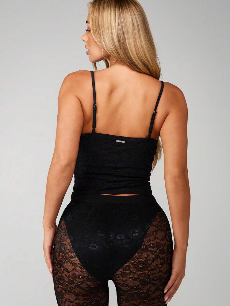 MISSGUIDED Lace Heart Neck Camisole Top With Underwired Bust And Sheer Floral Design For Evening Occasions
