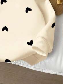 女童休闲时尚甜美可爱爱心印花长袖圆领卫衣，适合外出、情人节、秋冬季穿着。 - 彩色 - 查看 4