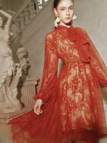 Anewsta Savoree 优雅派对蕾丝领系腰宽松迷你连衣裙 - 鏽棕色 - 查看 1