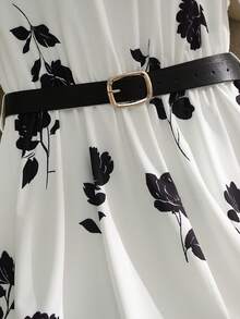 Franclia 女士秋冬连衣裙，圆领，长袖，花卉数码印花设计，腰部金属扣腰带装饰，休闲宽松时尚风格 - 彩色 - 查看 4