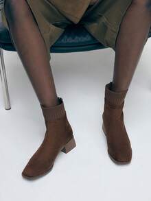 Mnmlis 时尚踝靴 | 弹力针织靴口 | 粗跟设计 | 棕色绒面革 | 2 双鞋，奢华仿皮材质 - 棕色 - 查看 6